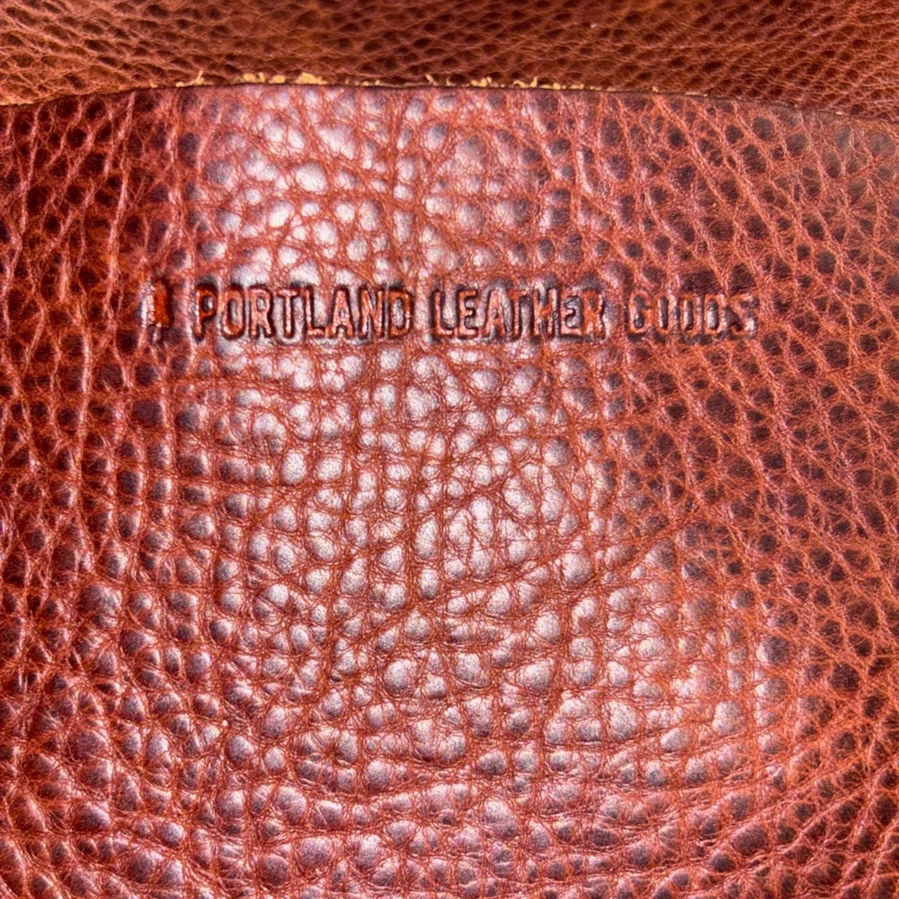 Portland Leather Med Tote - Picture 4 of 4